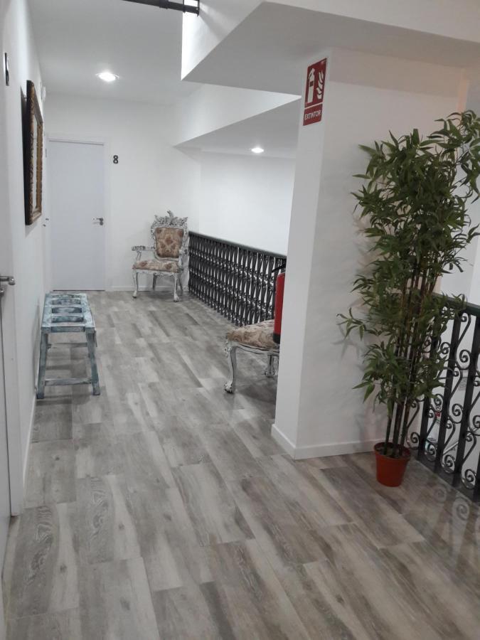 马德里 Palafox 23旅舍 外观 照片
