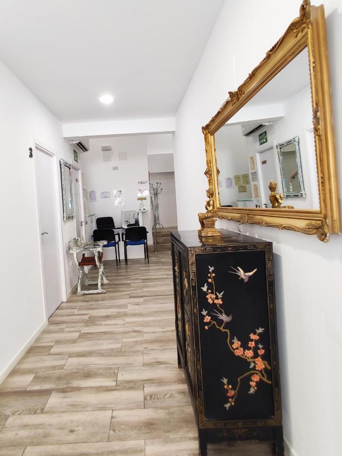 马德里 Palafox 23旅舍 外观 照片